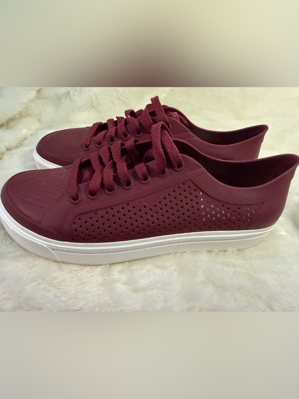 Crocs Womens 10 Sneakers CitiLane Roka Court Burgundy Wine Comfort Lace Up Shoes